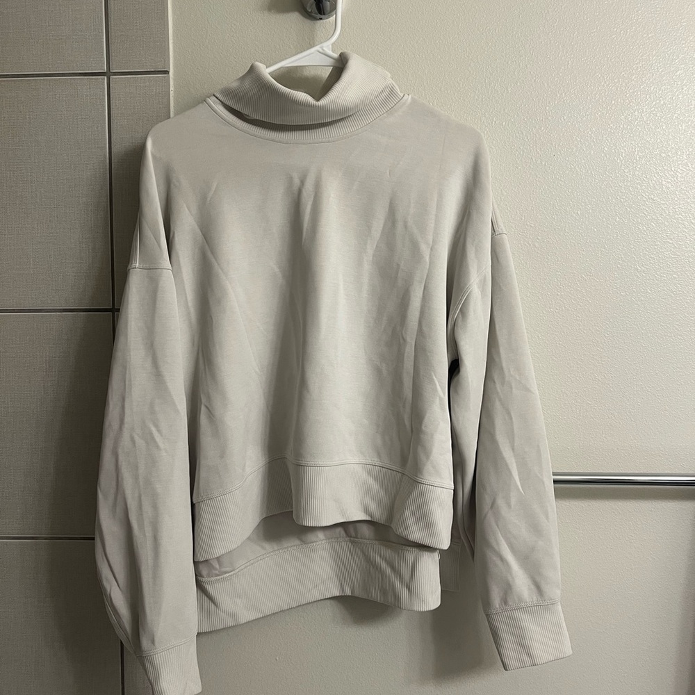 Lululemon Softstreme Turtleneck Pullover in White Opal